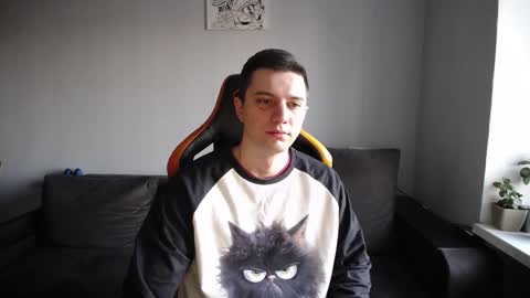 Nick   online show from February 2026 01:37:01 PM