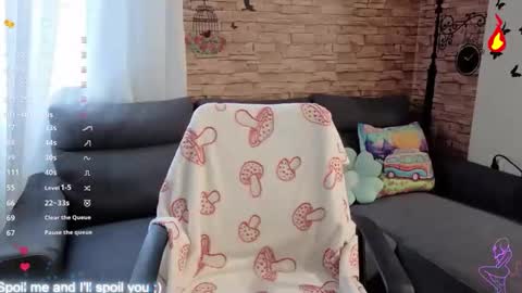 therosepetal online show from September 2025 08:05:01 AM