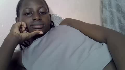 Snapshot of therry_heart chatting on March 2026 02:27:02 AM hearty online show from March 2026 02:27:02 AM