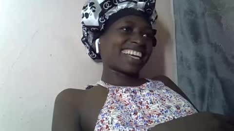 Snapshot of therry_heart chatting on March 2026 04:22:01 PM hearty online show from March 2026 04:22:01 PM
