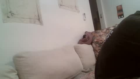 Snapshot of thesagie chatting on November 2025 08:15:01 AM VEGAS online show from November 2025 08:15:01 AM