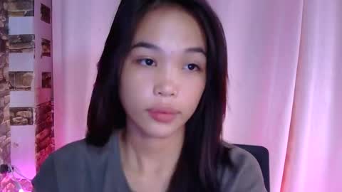 thessssy online show from April 2026 09:42:02 PM