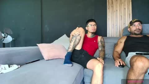 Snapshot of thestraightroom chatting on May 2026 12:34:02 PM thestraightroom online show from May 2026 12:34:02 PM
