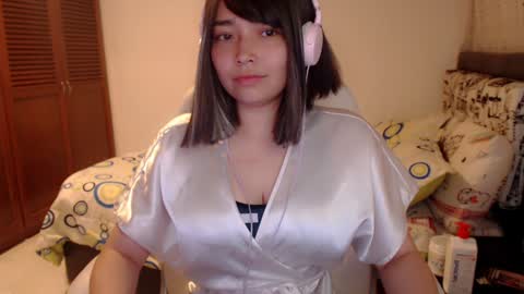 Mai online show from December 2024 01:51:02 AM