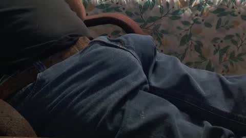 Snapshot of thetnguy chatting on October 2025 12:52:02 AM thetnguy online show from October 2025 12:52:02 AM