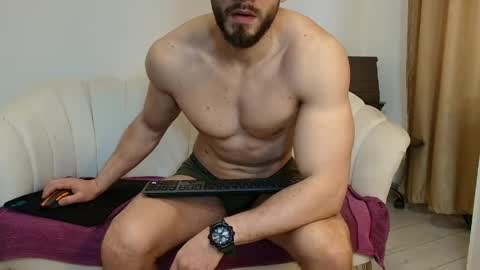 Snapshot of thetopalex chatting on April 2026 06:44:02 AM TheTopAlex online show from April 2026 06:44:02 AM