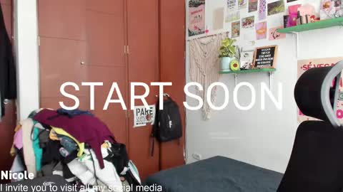 Nicole online show from March 2025 07:38:01 PM