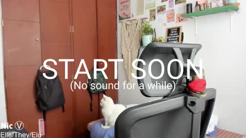 Nicole online show from September 2025 12:07:01 PM