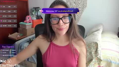 Snapshot of thetropicalseduction chatting on July 2026 02:24:01 PM Nicole online show from July 2026 02:24:01 PM