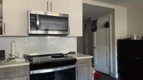 Snapshot of thevixensapphire chatting on April 2026 02:14:01 PM Sapphire the Vixen online show from April 2026 02:14:01 PM