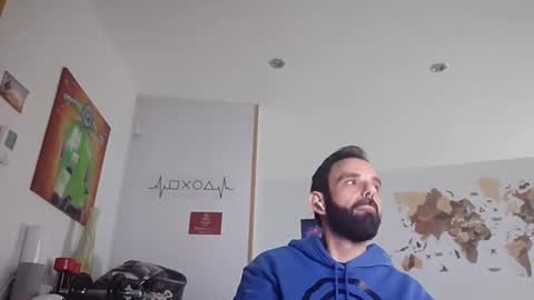 Snapshot of thewitcher69_ chatting on December 2024 11:56:02 PM thewitcher69_ online show from December 2024 11:56:02 PM