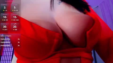 Liz online show from March 2025 09:07:02 PM