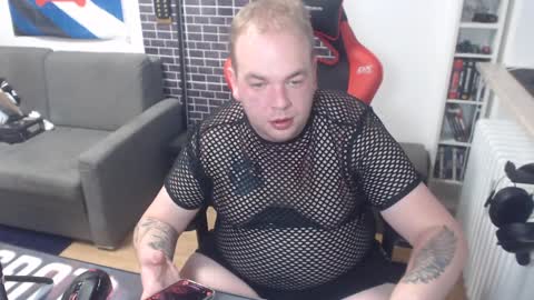 PupWolfy online show from December 2024 03:25:02 PM