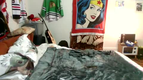 Snapshot of theycallmemellowthebreeze chatting on March 2025 11:56:02 PM mellow online show from March 2025 11:56:02 PM