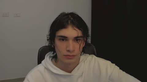 thiaan__ online show from March 2025 02:25:01 AM