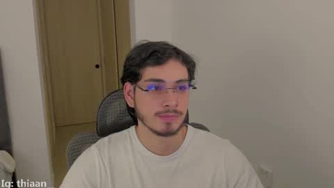 thiaan__ online show from September 2025 02:24:01 AM