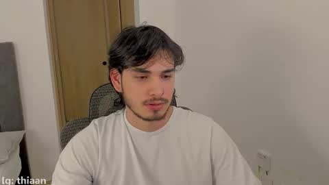 thiaan__ online show from October 2025 01:38:01 AM