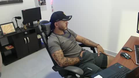 Snapshot of thiago_420 chatting on June 2026 11:28:01 PM thiago_420 online show from June 2026 11:28:01 PM