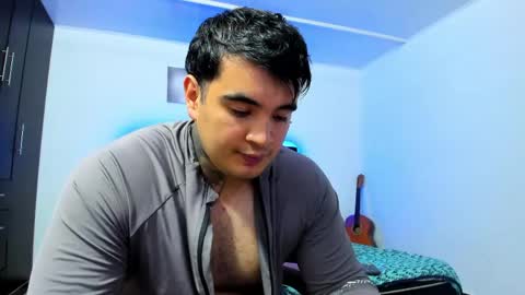 Snapshot of thiago_cp01 chatting on April 2026 06:17:02 AM Thiago online show from April 2026 06:17:02 AM