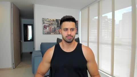 thiago_driussi online show from February 2025 08:47:02 PM