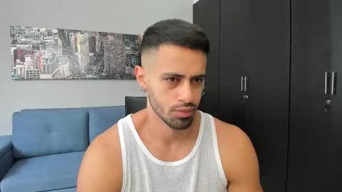 thiago_driussi online show from October 2025 12:47:01 PM