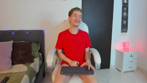 Manuel online show from February 2026 03:25:01 AM