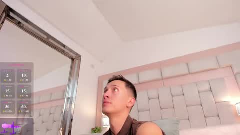 Snapshot of thiago_jones chatting on March 2026 08:30:01 PM SanThiago online show from March 2026 08:30:01 PM