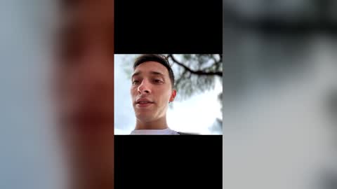 Snapshot of thiago_jones chatting on April 2026 09:57:02 PM SanThiago online show from April 2026 09:57:02 PM