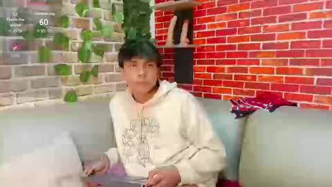 thiago online show from September 2025 12:49:02 PM