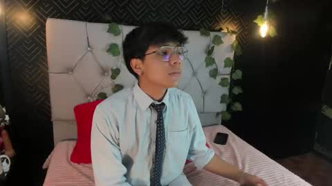 thiago online show from October 2025 01:00:02 PM