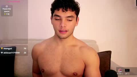 Snapshot of thiago_l chatting on February 2025 03:59:02 AM Just Thiago online show from February 2025 03:59:02 AM