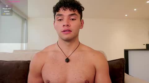 Snapshot of thiago_l chatting on January 2026 05:48:01 PM Just Thiago online show from January 2026 05:48:01 PM