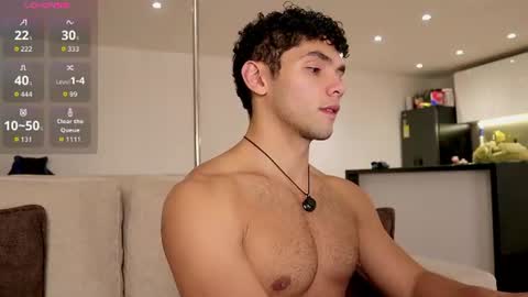 Just Thiago  online show from June 2026 01:17:01 AM