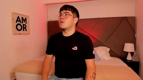 Snapshot of thiago_occonor chatting on October 2025 12:52:02 PM thiago_occonor online show from October 2025 12:52:02 PM