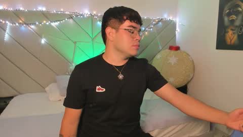 Snapshot of thiago_occonor chatting on November 2025 02:21:01 AM thiago_occonor online show from November 2025 02:21:01 AM