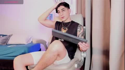 Snapshot of thiago_winteer chatting on April 2026 03:59:01 AM Thiago Winteer online show from April 2026 03:59:01 AM