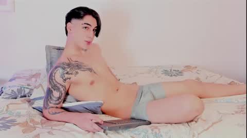 Snapshot of thiago_winteer chatting on June 2026 04:15:01 AM Thiago Winteer online show from June 2026 04:15:01 AM