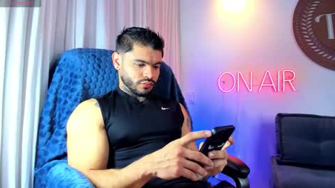 Snapshot of thiagoferrari1 chatting on November 2025 02:53:02 AM thiago online show from November 2025 02:53:02 AM