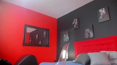 Thia Gomez online show from February 2025 12:15:02 PM