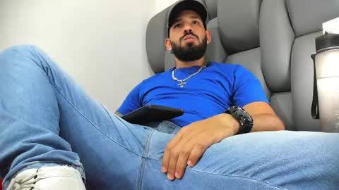 Snapshot of thiagomez17 chatting on March 2026 07:08:01 PM Thia Gomez online show from March 2026 07:08:01 PM