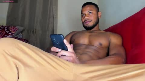 Thiago Instagram   online show from October 2025 02:04:02 AM