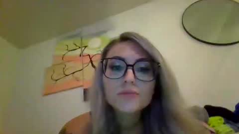 Snapshot of thiccthicc13 chatting on September 2025 02:24:02 AM thiccthicc13 online show from September 2025 02:24:02 AM