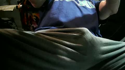 Snapshot of thickcock37 chatting on October 2025 02:18:02 PM Thickcock37 online show from October 2025 02:18:02 PM