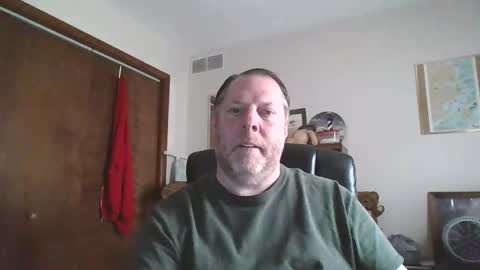 Snapshot of thickcock4u1105 chatting on March 2026 04:43:01 PM thickcock4u1105 online show from March 2026 04:43:01 PM