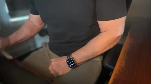 thickcock_9 online show from November 2025 05:39:02 PM