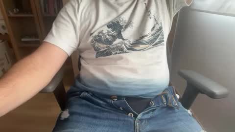 Snapshot of thickguybcn chatting on June 2026 08:15:02 AM ThickDickBCN online show from June 2026 08:15:02 AM