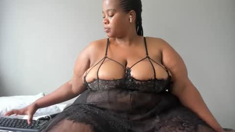 thickleeyanax online show from February 2025 09:16:01 AM