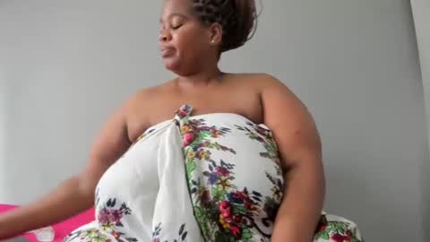 thickleeyanax online show from February 2025 02:33:01 PM