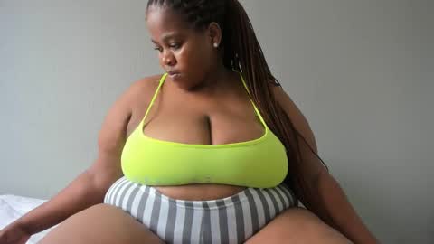 thickleeyanax online show from March 2025 11:29:02 AM