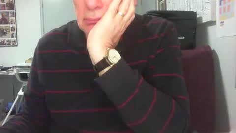 Snapshot of thickmelnik chatting on December 2024 12:40:02 PM James online show from December 2024 12:40:02 PM